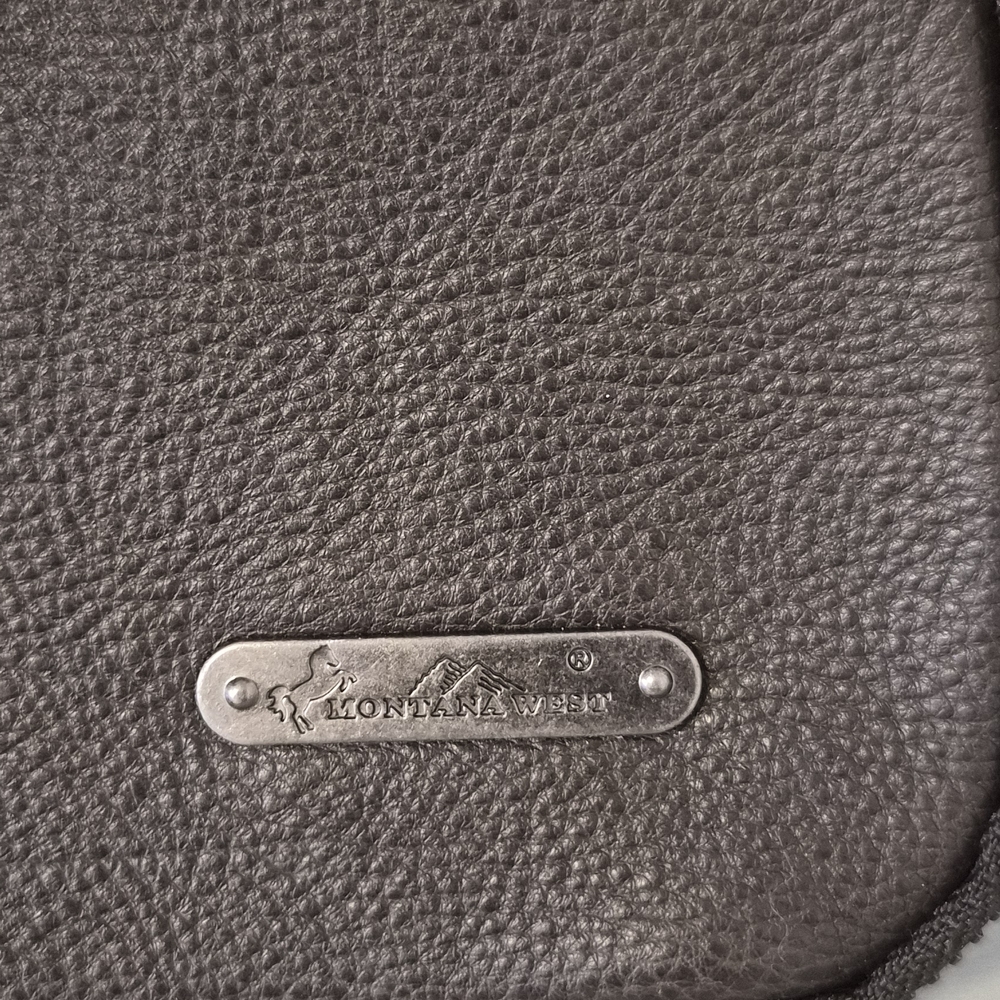 Montana West Coffee Whipstitch Conceal Carry Purse - Picture 8 of 9